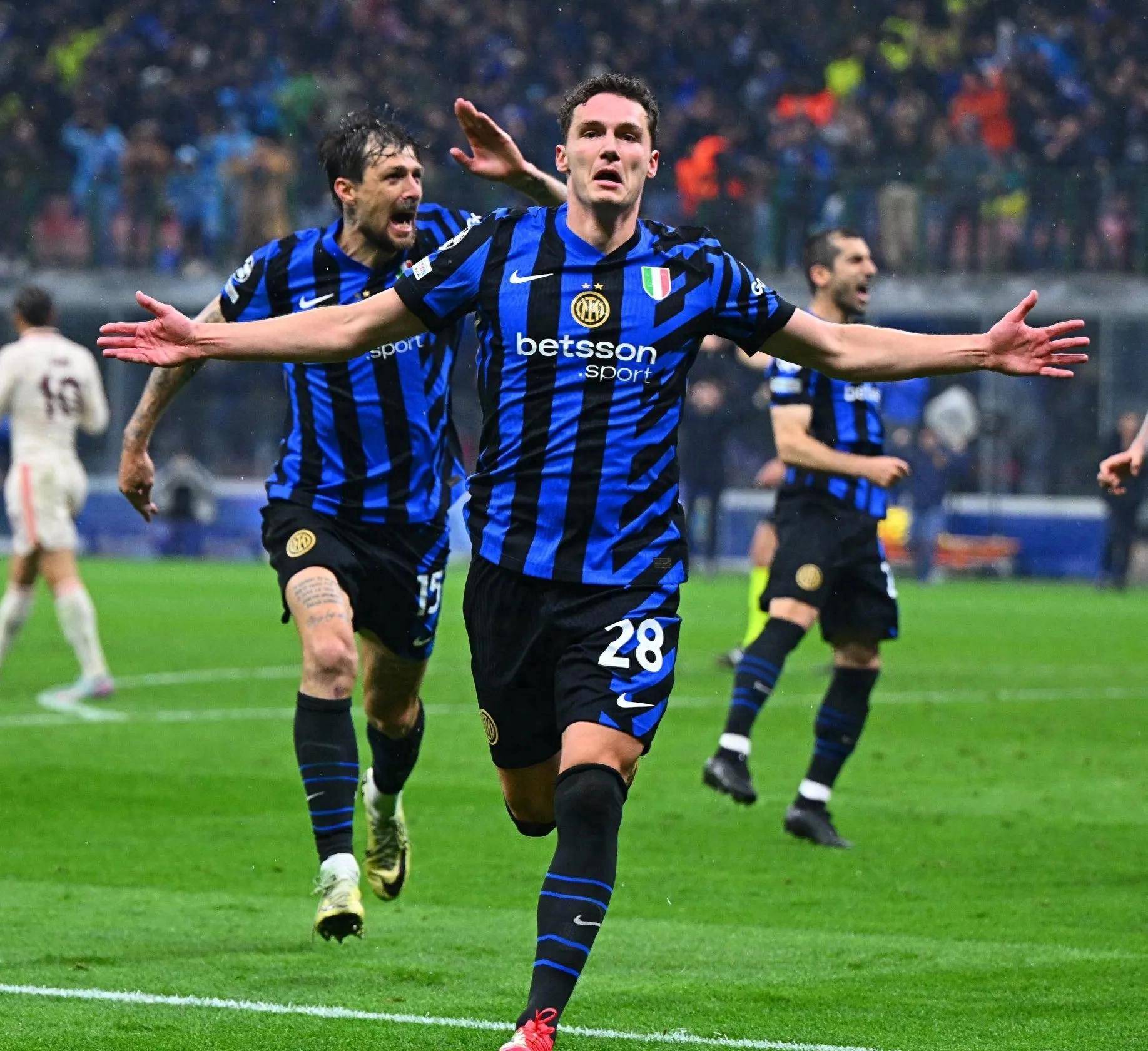 阿森纳战平国米,C罗梅开二度意甲 阿森纳战平国米,C罗梅开二度意甲