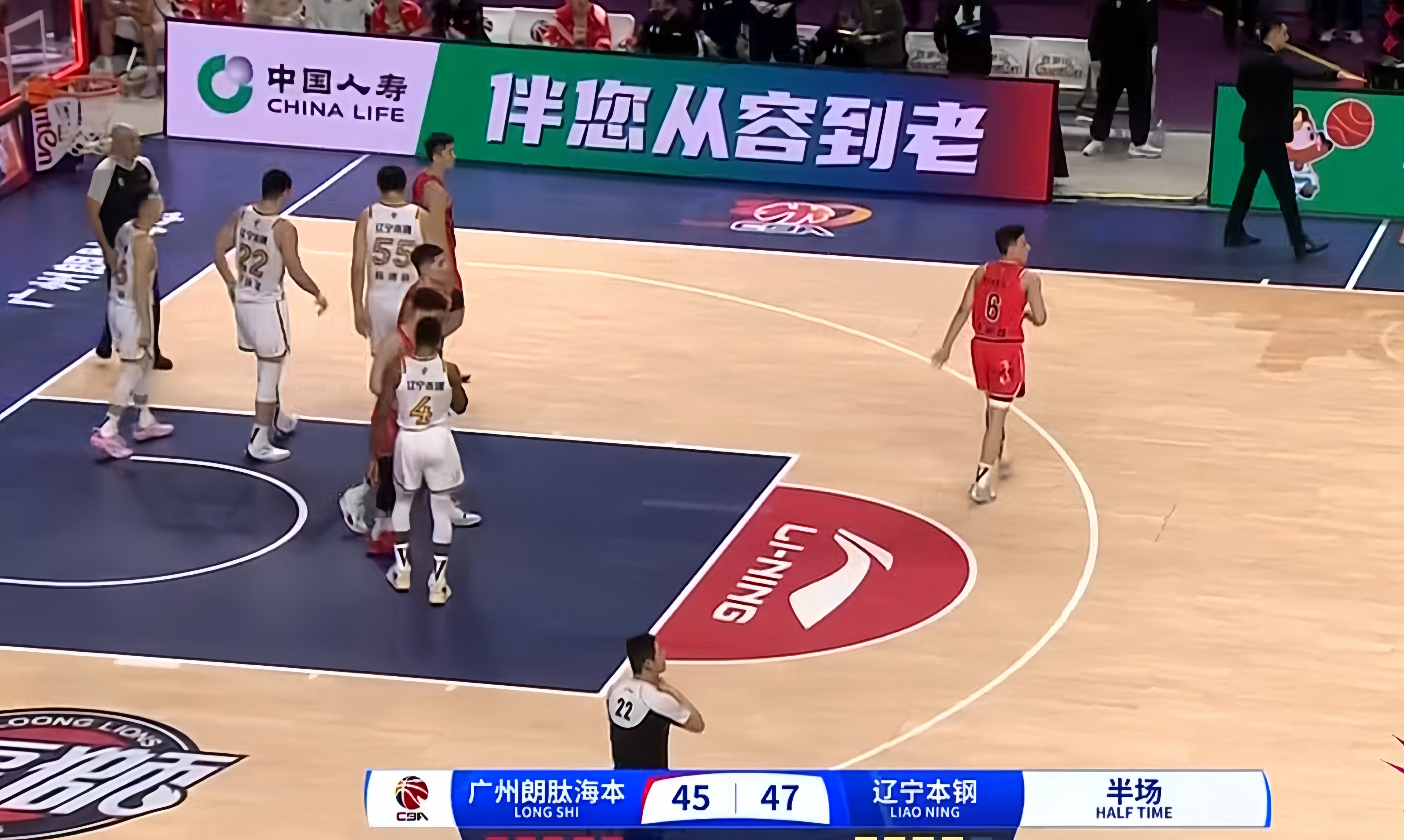 广州队冲击领先位置,队内气氛紧张的简单介绍 广州队冲击领先位置,队内气氛紧张的简单介绍